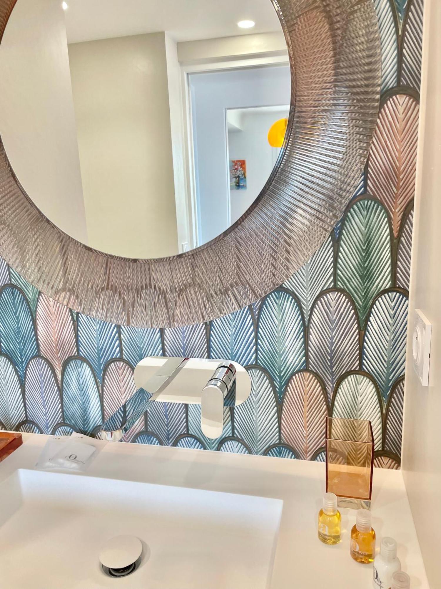 Royal Pink - Design - Vue De Reve - Parking Gratuit * Cannes