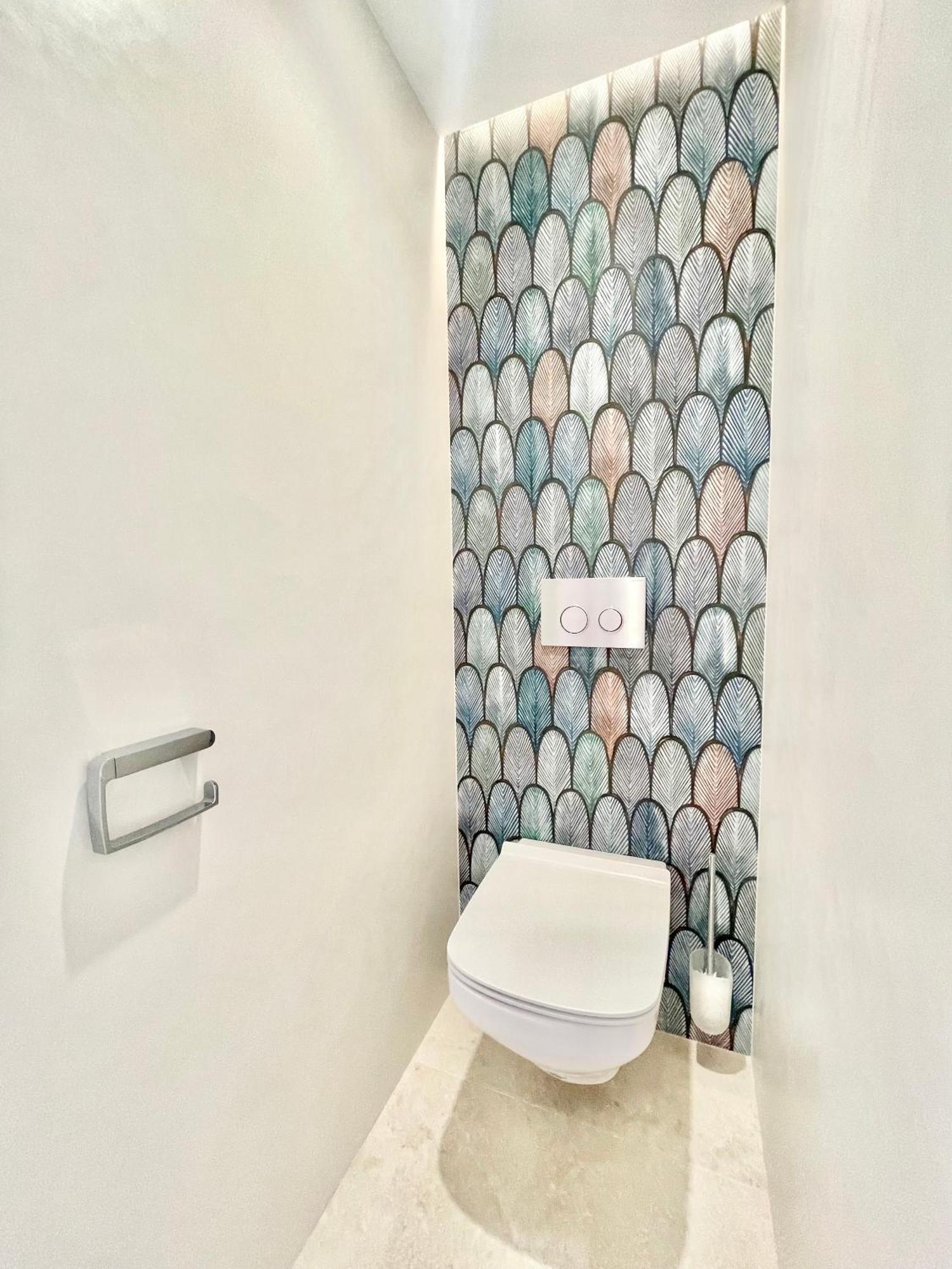Royal Pink - Design - Vue De Reve - Parking Gratuit Cannes