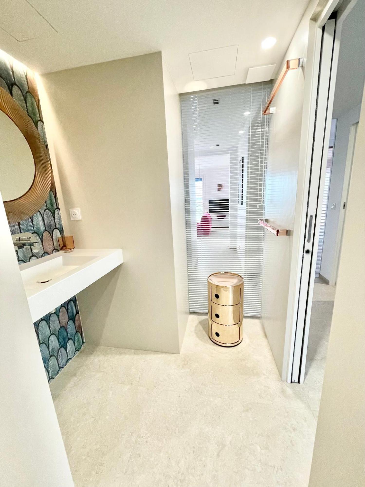 Apartment Royal Pink - Design - Vue De Reve - Parking Gratuit *